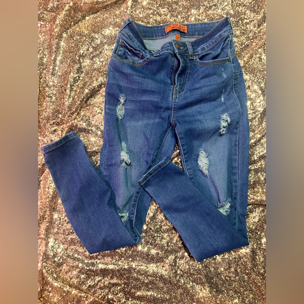 Juniors sz 1 wax jeans, Butt I love you medium wash
